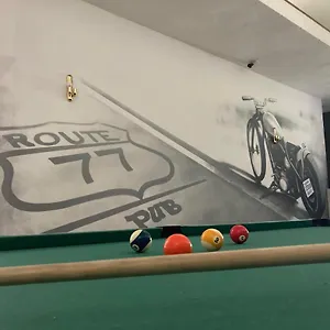  Hostel Route77