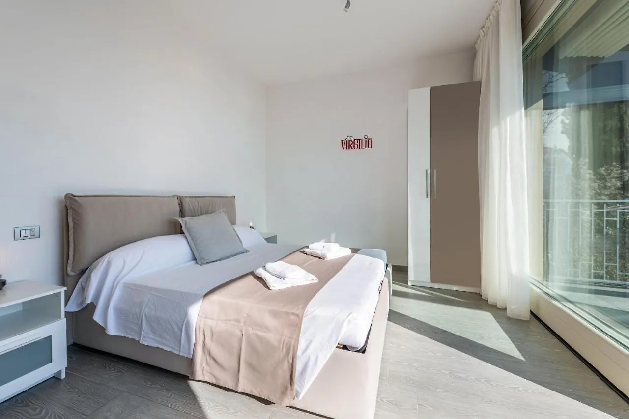Residence Virgilio Red Toscolano Maderno Apartment