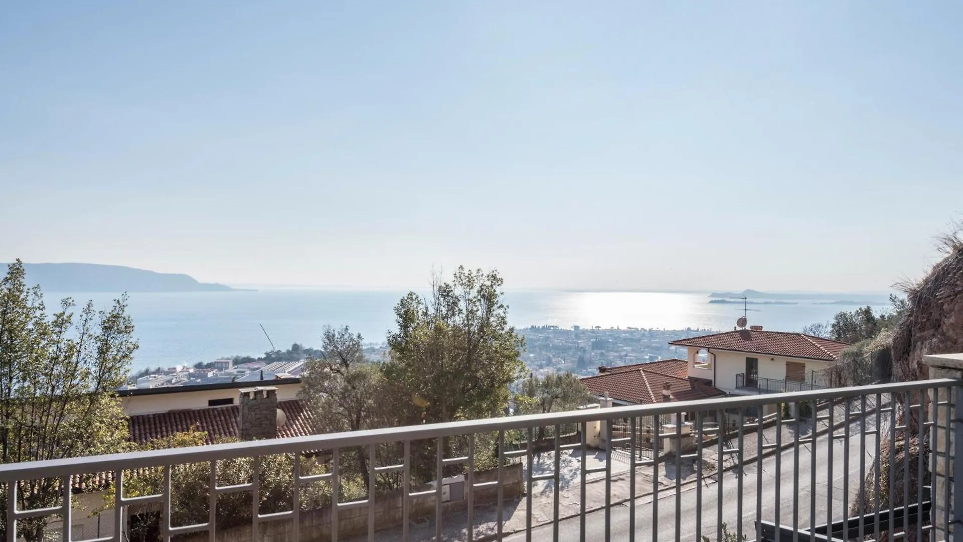 Residence Virgilio Red Toscolano Maderno Apartment