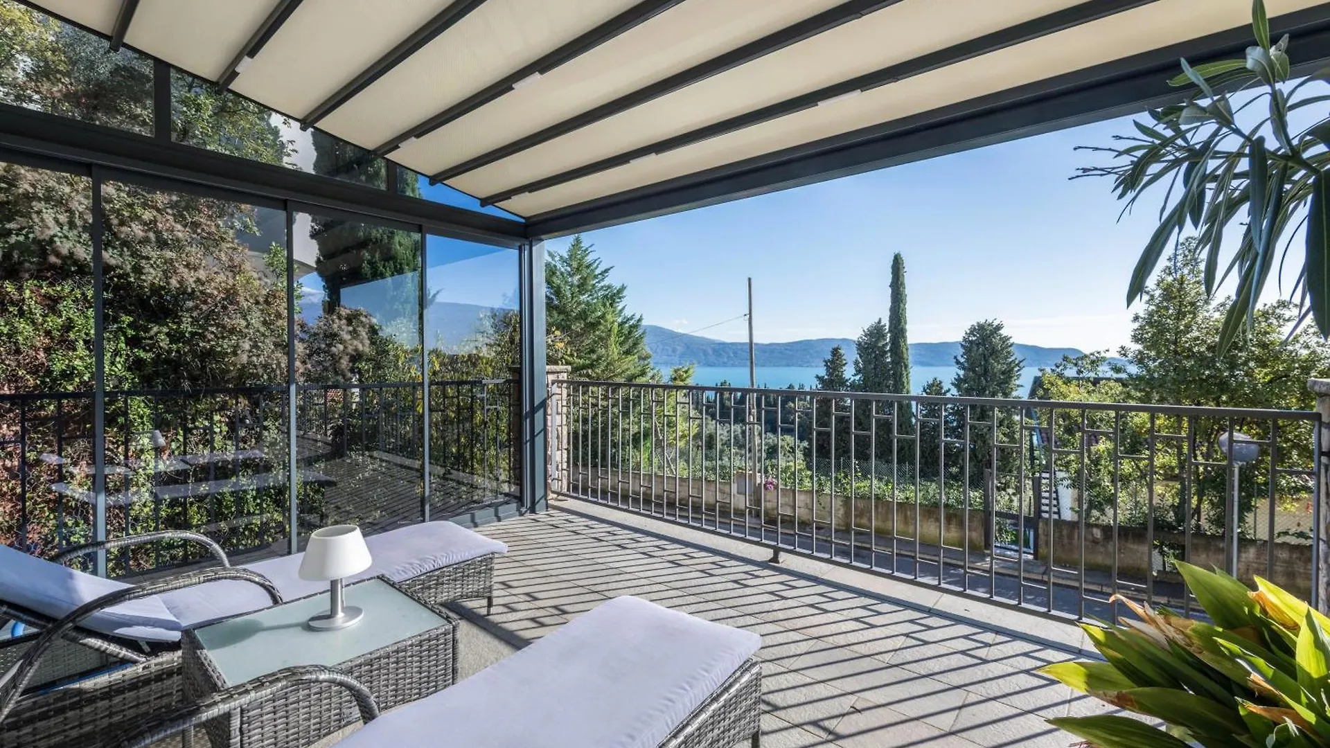 Residence Virgilio Red Toscolano Maderno Apartment